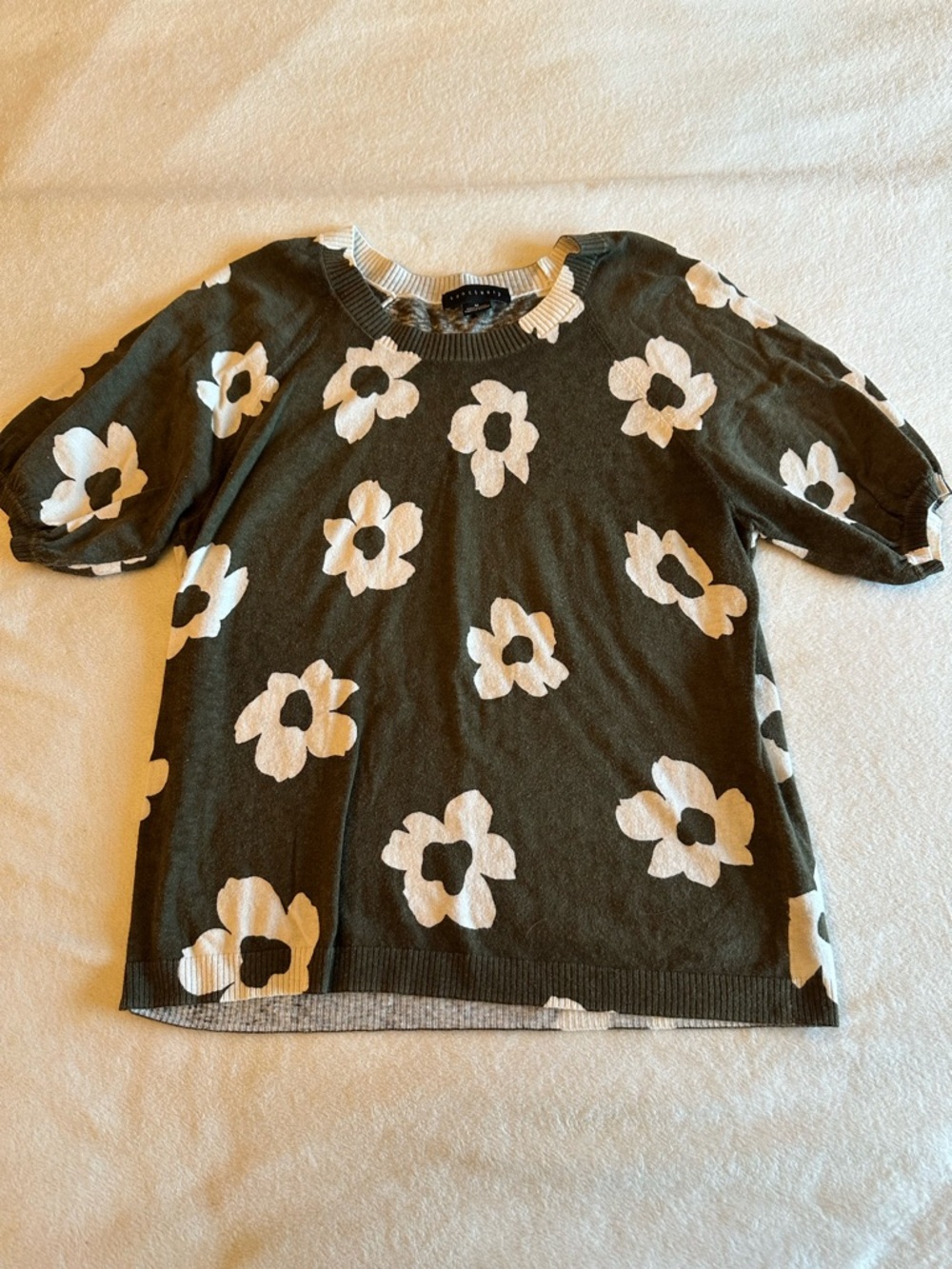 Sanctuary Olive Knit Tee with Cream Floral Print